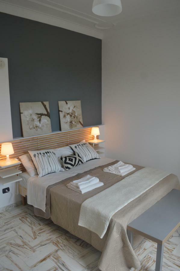 Up&B Rooms Catania Маскалучия Екстериор снимка