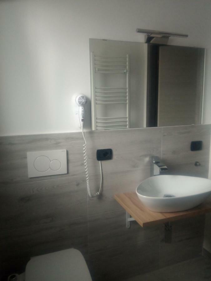 Up&B Rooms Catania Маскалучия Екстериор снимка
